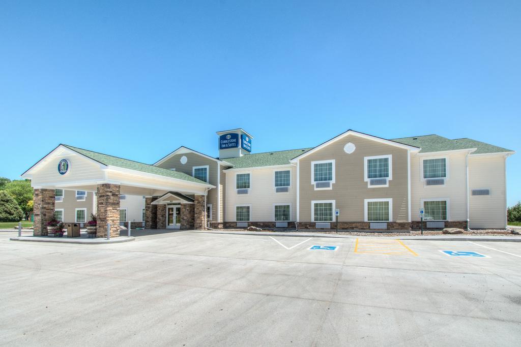 Cobblestone & - Hotel Holyoke