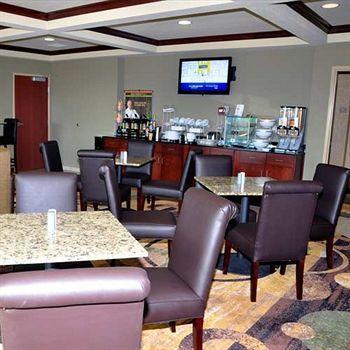 Cobblestone & - Hotel Holyoke